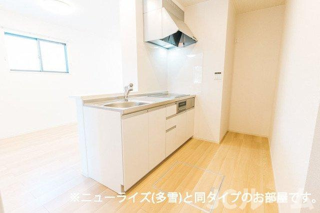 柏崎市城塚のアパートのキッチン