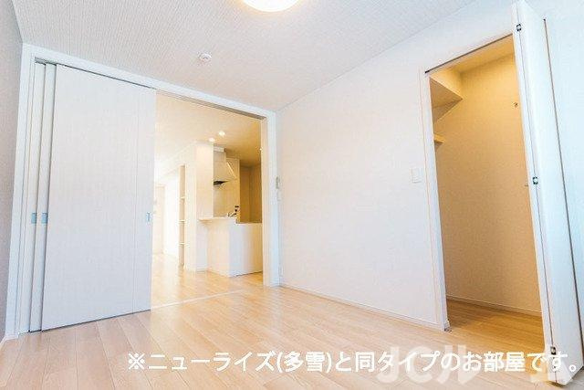 柏崎市半田３丁目のアパートの内装