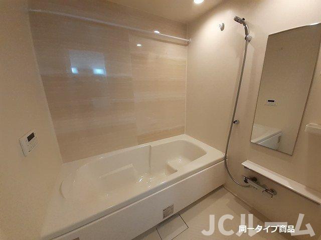 柏崎市半田３丁目のアパートの浴室