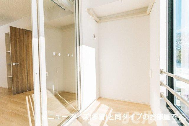 柏崎市柳橋町のアパートの内装