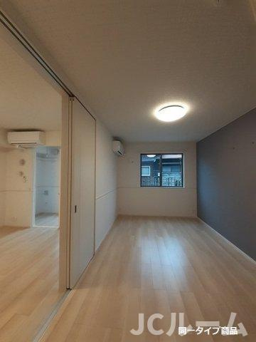 柏崎市城塚のアパートの内装