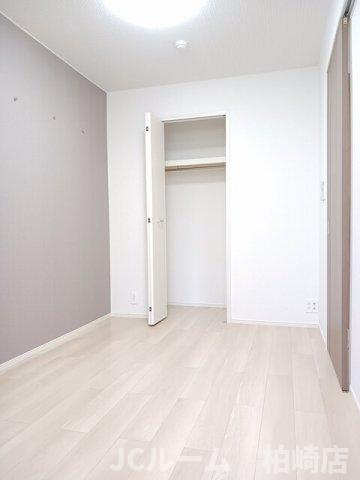 柏崎市東長浜町のアパートの内装