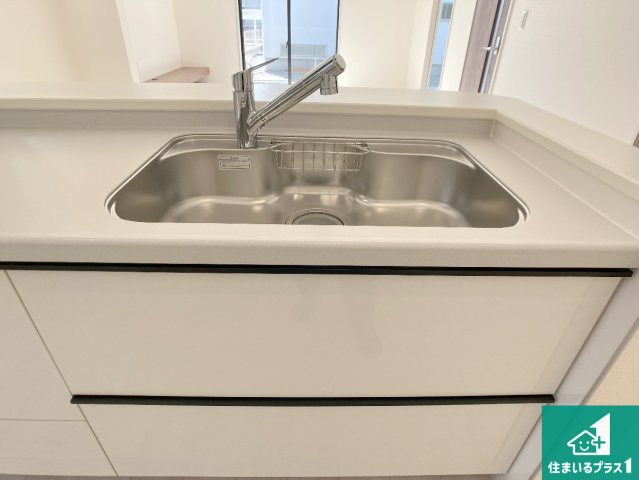 加古川市東神吉町西井ノ口　第6期　新築一戸建ての設備|広々としたシンクで食器洗いも楽々！