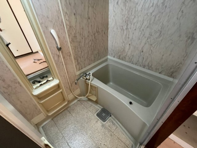 ルミエール明石の浴室