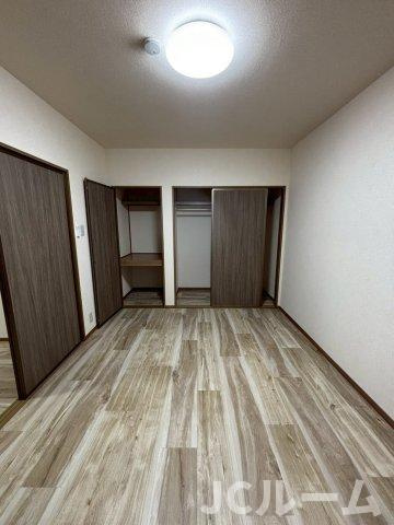 フォーシーズンAの玄関