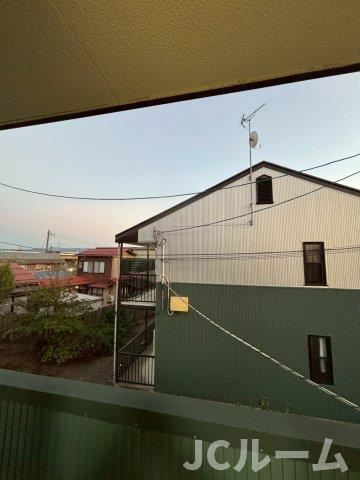 フォーシーズンAの玄関