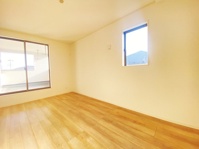 『八王子市新築戸建て』八王子市川口町2876【仲介手数料無料】　８６期の洋室|～仲介手数料無料☆八王子ひなた不動産～　八王子市川口町　新築戸建て