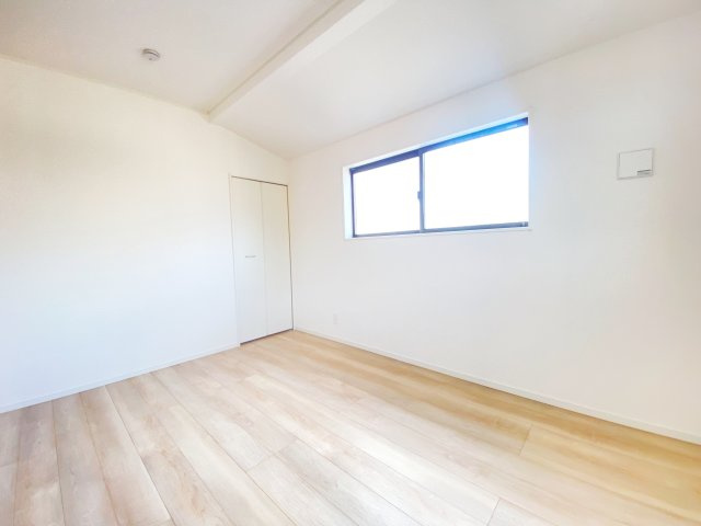 『八王子市新築戸建て』八王子市川口町2876【仲介手数料無料】　８６期の洋室|～仲介手数料無料☆八王子ひなた不動産～　八王子市川口町　新築戸建て