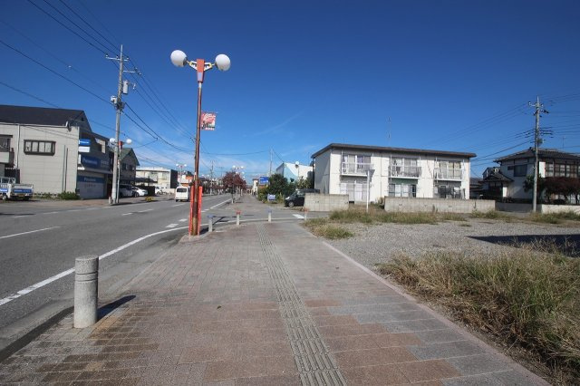壬生町幸町3丁目の前面道路含む現地写真|西側道路（2025年10月撮影）