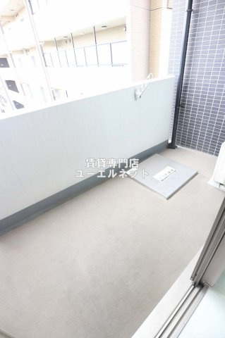 【バルコニー】 | アンフィニ17マローネ | バルコニー付きで採光＆風通し良好！