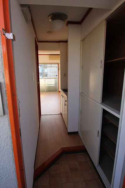 ラフォーレ菱屋西IIの和室