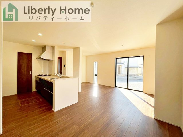 古河市上辺見第10　新築戸建　1号棟の居間・リビング