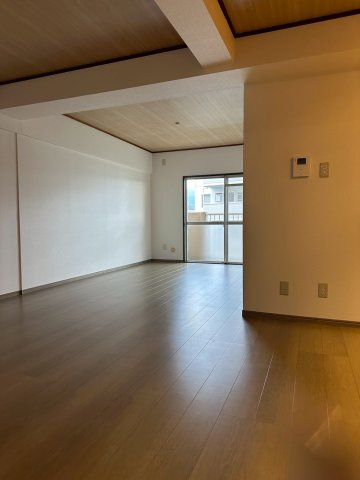 日恵コーポの居間・リビング