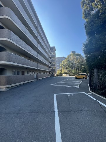 日恵コーポの駐車場