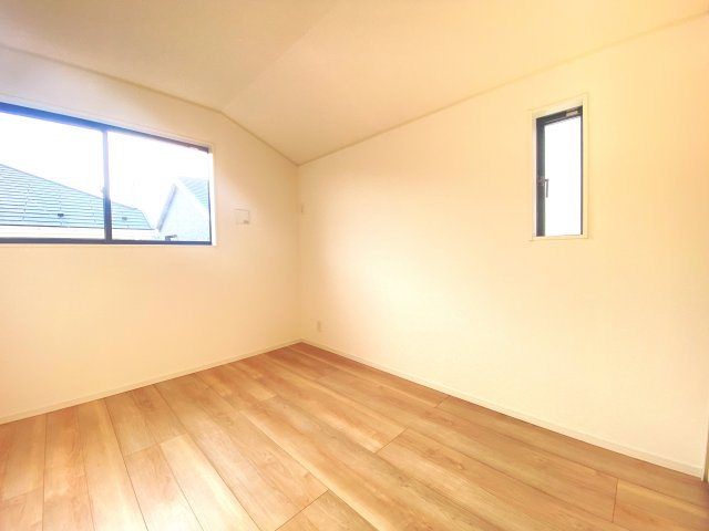 『八王子市新築戸建て』八王子市川口町2876【仲介手数料無料】　８６期の洋室|～仲介手数料無料☆八王子ひなた不動産～　八王子市川口町　新築戸建て