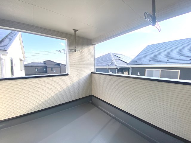 『八王子市新築戸建て』八王子市川口町2876【仲介手数料無料】　８６期のバルコニー|～仲介手数料無料☆八王子ひなた不動産～　八王子市川口町　新築戸建て