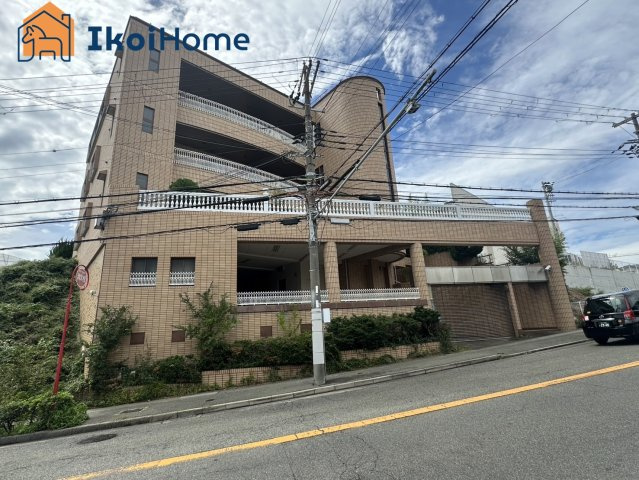 明石市東野町　中古戸建のその他|●資料・カタログのご請求無料●　人丸小学校までは徒歩5分、大蔵中学校までは徒歩10分。								
