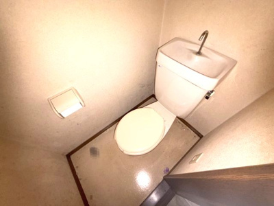 【トイレ】 | スカイハイツ | 清潔感のあるトイレです