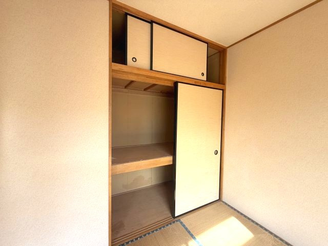 【収納】 | スカイハイツ | たっぷりとした収納スペースです