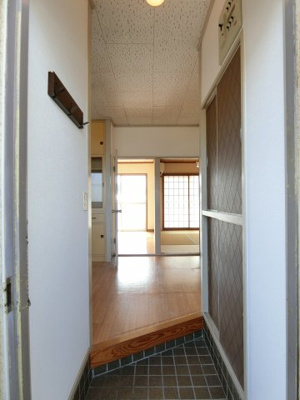 【玄関】 | コーポ広戸 | イメージ205号室の写真