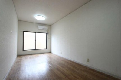 【洋室】 | 楽荘