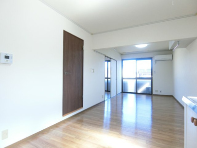 【居間・リビング】 | ファミール