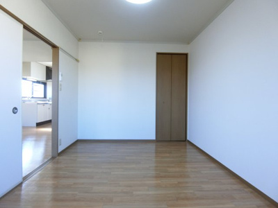 【洋室】 | ファミール