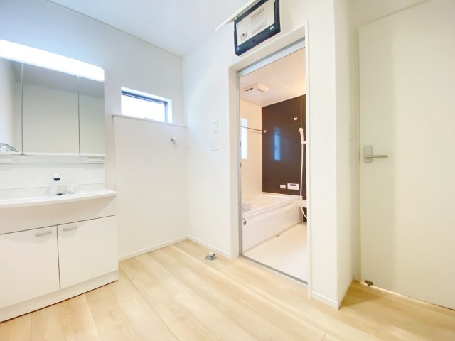 『八王子市新築戸建て』八王子市川口町2876【仲介手数料無料】　８６期の独立洗面台|～仲介手数料無料☆八王子ひなた不動産～　八王子市川口町　新築戸建て