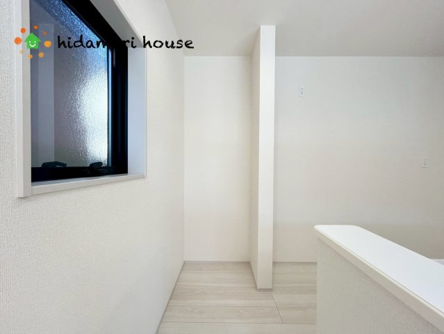 見沼区深作4期　新築戸建　リーブルガーデン01の居間・リビング