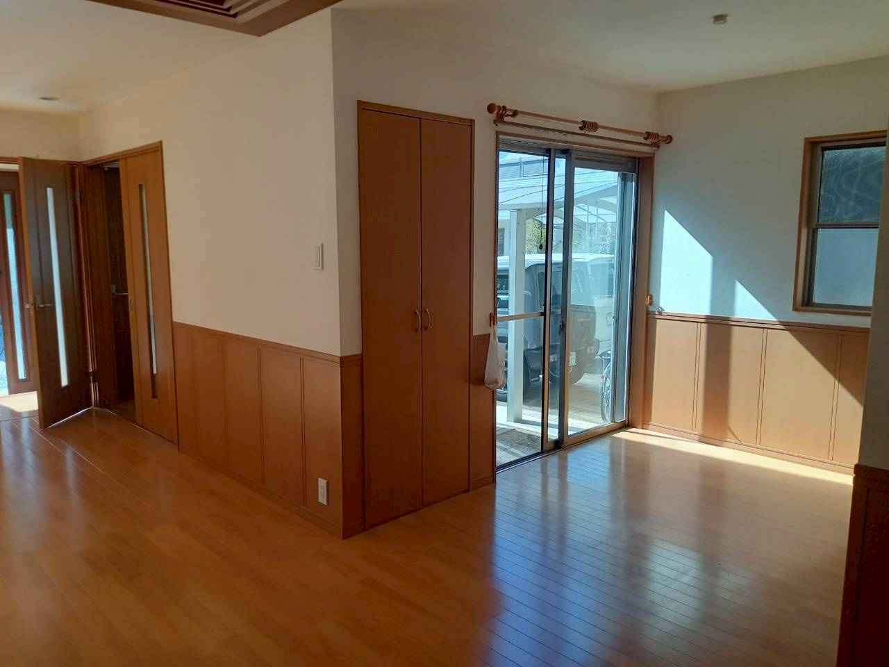 岸和田市土生町9丁目　戸建ての居間・リビング