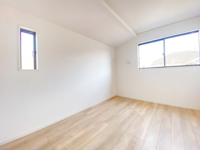 『八王子市新築戸建て』八王子市川口町2876【仲介手数料無料】　８６期の洋室|～仲介手数料無料☆八王子ひなた不動産～　八王子市川口町　新築戸建て