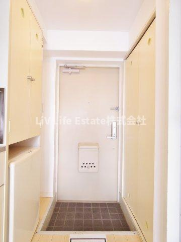 ワコーレ花小金井の玄関