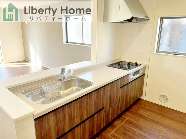 古河市上辺見第10　新築戸建　3号棟の駐車場