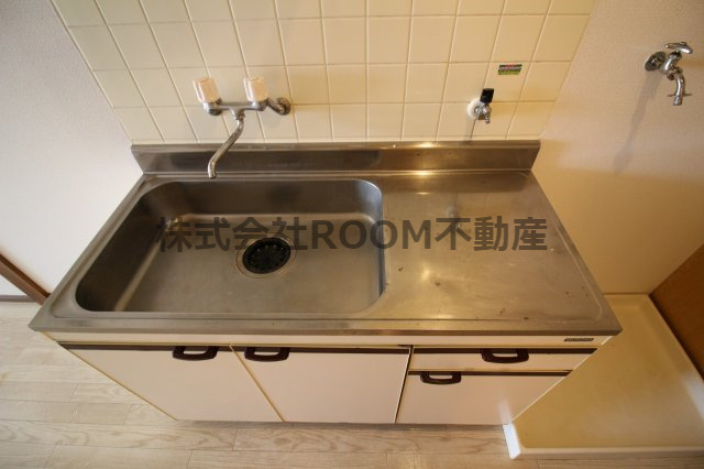 メイプルコート一万城のキッチン|キッチンでお料理をお楽しみください