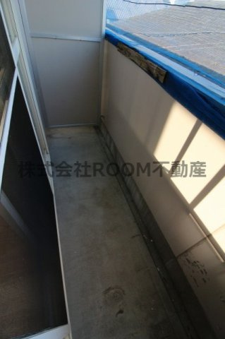 メイプルコート一万城のバルコニー|バルコニーからの眺めを楽しみながら食事をしませんか