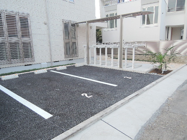 ル　ガルデニアの駐車場|敷地内駐車場