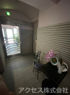 【エントランス】