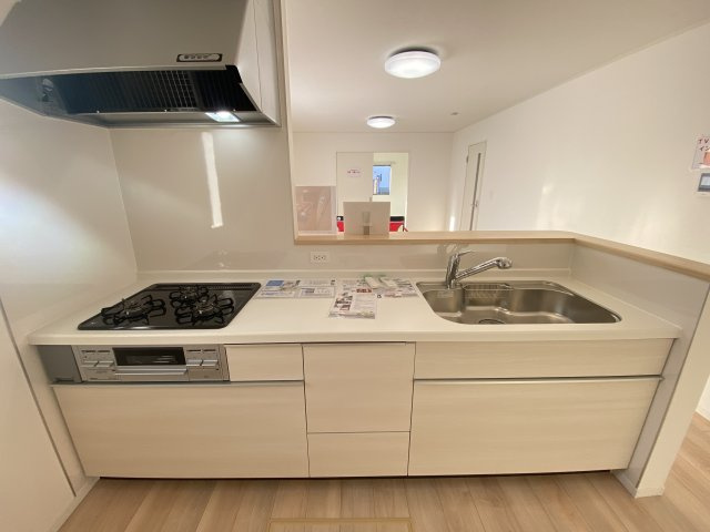 『八王子市新築戸建て』八王子市川口町2876【仲介手数料無料】　８６期のキッチン|～仲介手数料無料☆八王子ひなた不動産～　八王子市川口町　新築戸建て