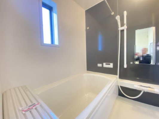 『八王子市新築戸建て』八王子市川口町2876【仲介手数料無料】　８６期の浴室|～仲介手数料無料☆八王子ひなた不動産～　八王子市川口町　新築戸建て