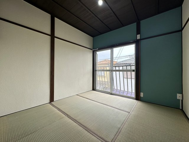 五色山2丁目貸家の寝室