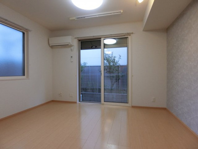 【内装】 | アネスティー