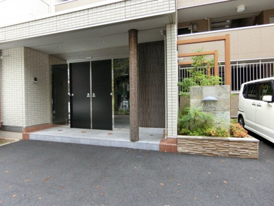 【エントランス】 | アネスティー