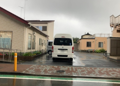 【外観】 | ピアホーム相模原 | 土地を買う際、住む地域の自治体や福祉の補助制度にも注目してみましょう。子供や老人の医療補助やゴミ出しのルールなど、自治体によってルールに大きな違いがあるため、暮らしやすい土地で判断するとよいでしょう。