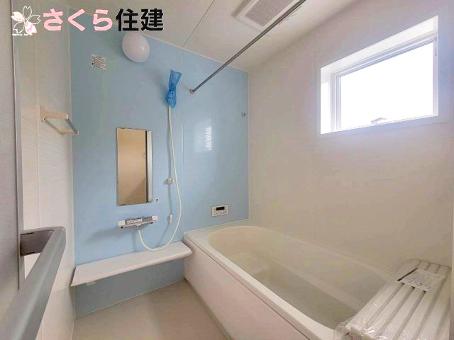 千渡第8期　7号棟の浴室|1坪タイプの浴室は浴室暖房乾燥機付きなので、冬は暖かく、雨の時期には洗濯乾燥に大活躍です◎