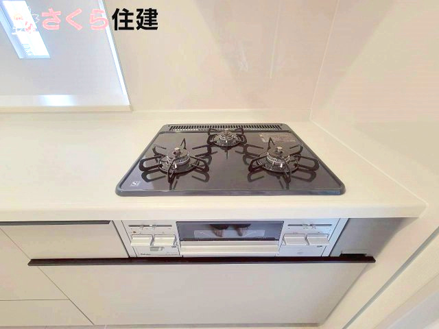 千渡第8期　7号棟のキッチン|３口コンロで料理の効率アップ♪