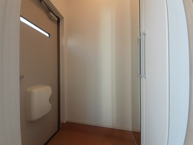 ジャイオスの玄関