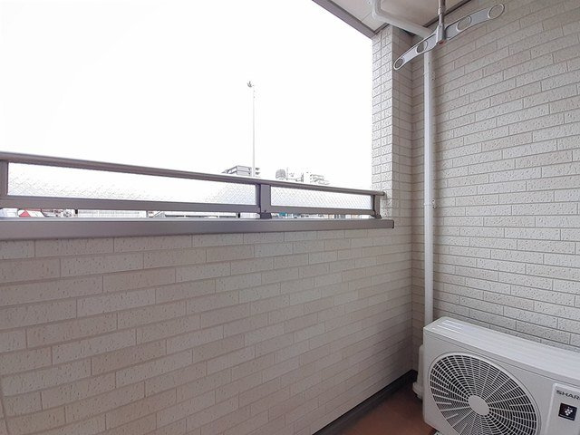 ジャイオスのバルコニー