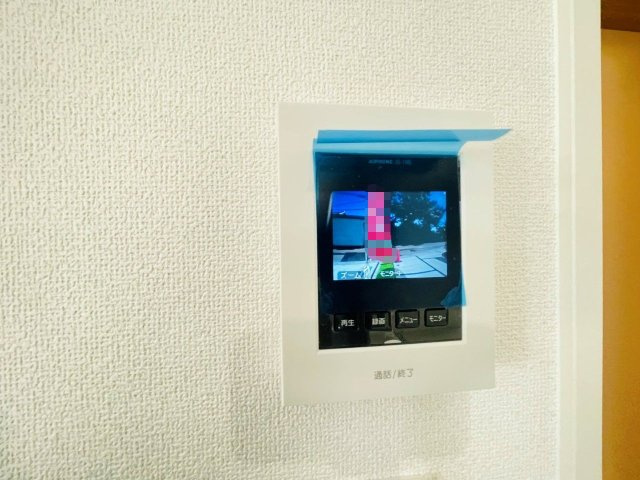 岡崎市矢作町　新築分譲住宅　全3棟　2号棟のセキュリティ|モニター付きインターホンで来客対応も安心です♪