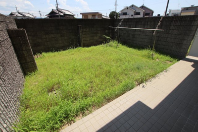 【庭】 | アルシモンテ滝谷