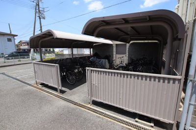 【その他共用部分】 | アルシモンテ滝谷 | 駐輪場